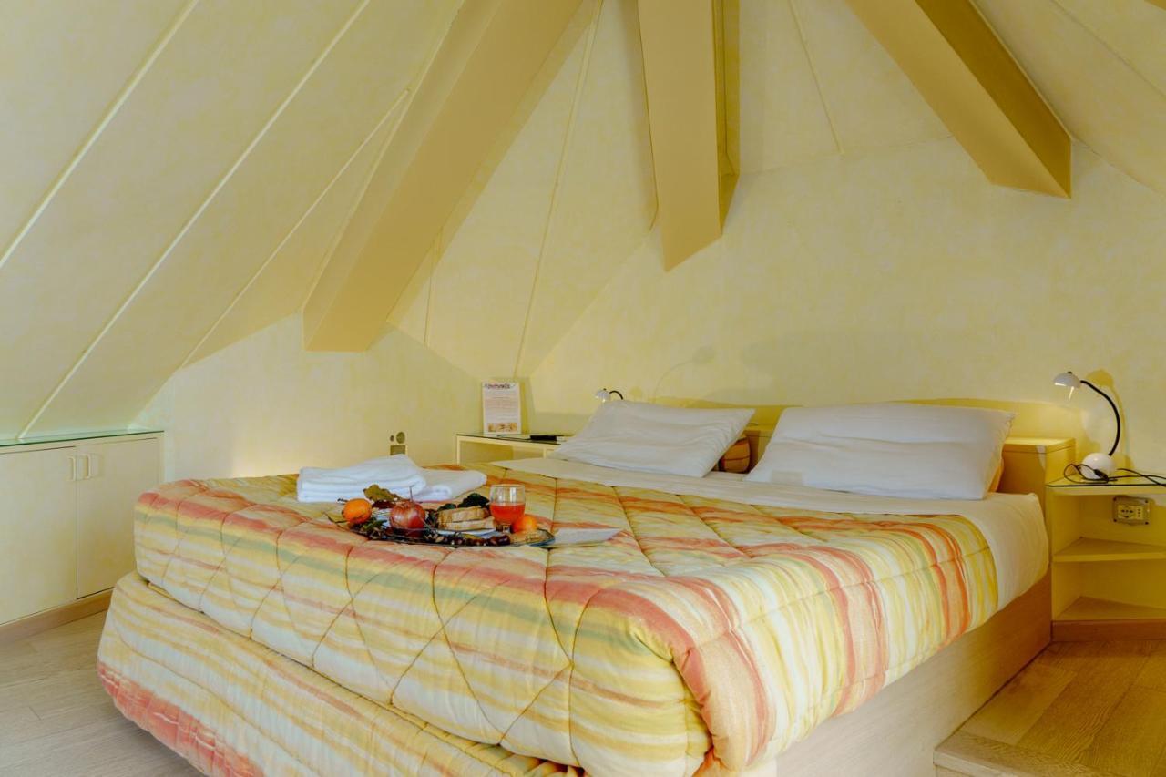 Il Colombé B&B Barzanò Esterno foto